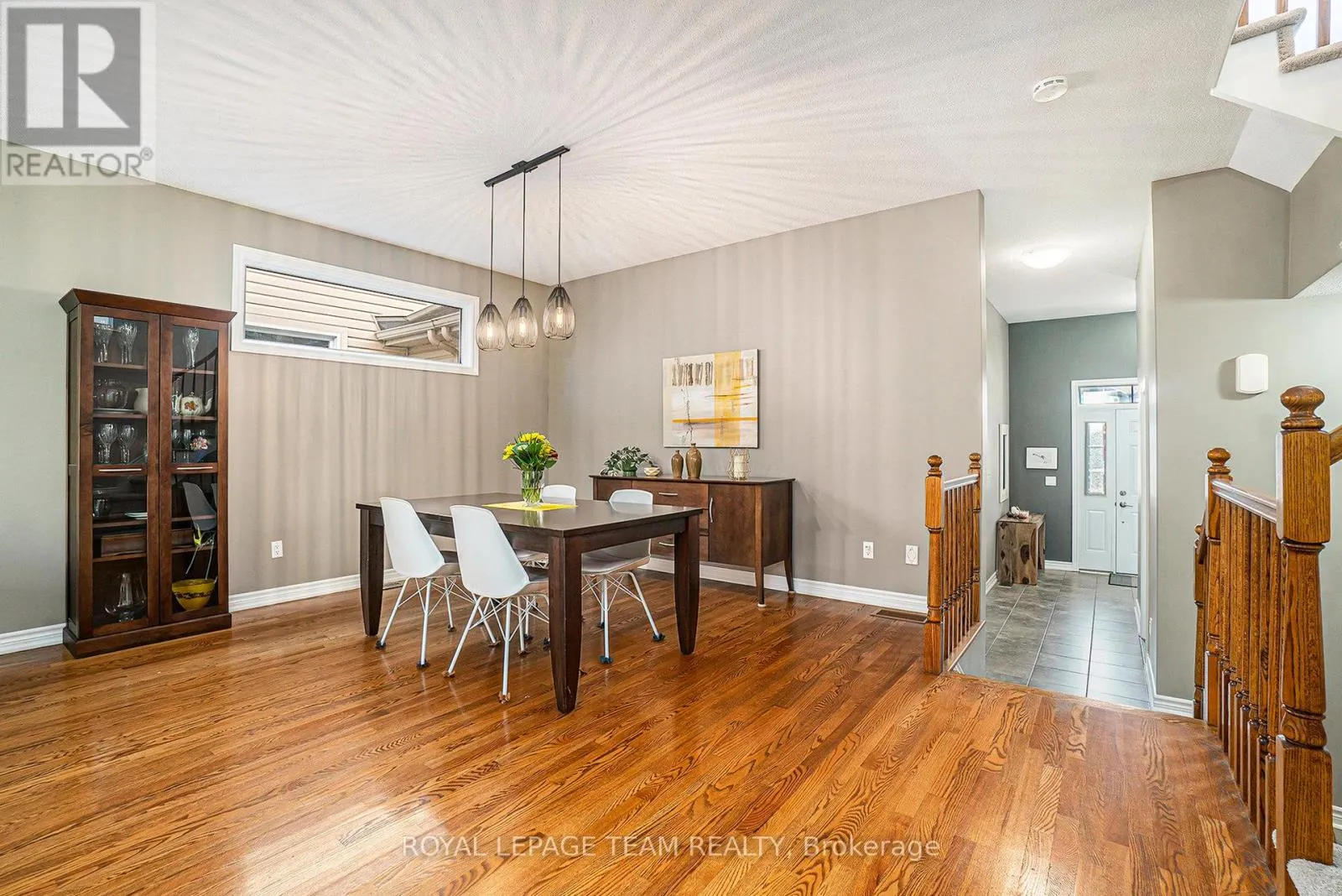 369 GLENBRAE AVENUE
