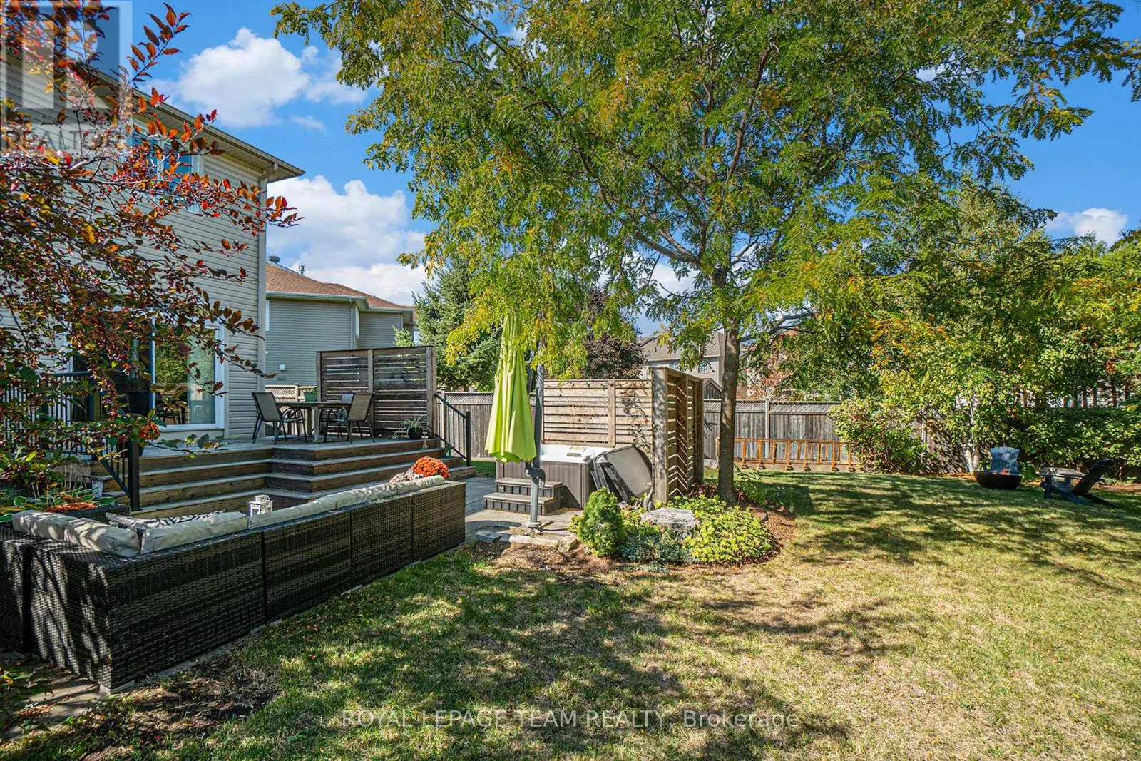 369 GLENBRAE AVENUE