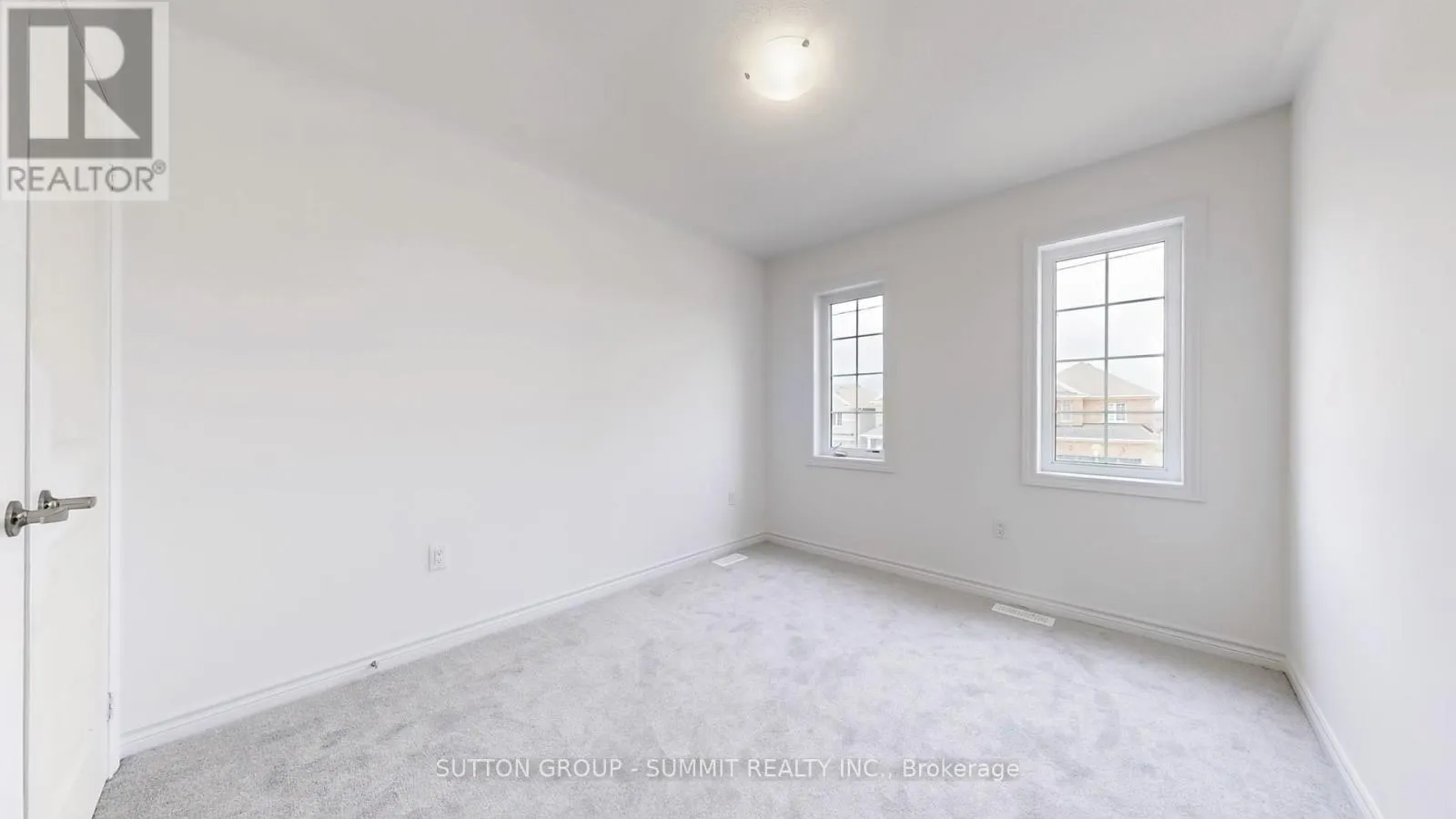 295 RUSSELL STREET