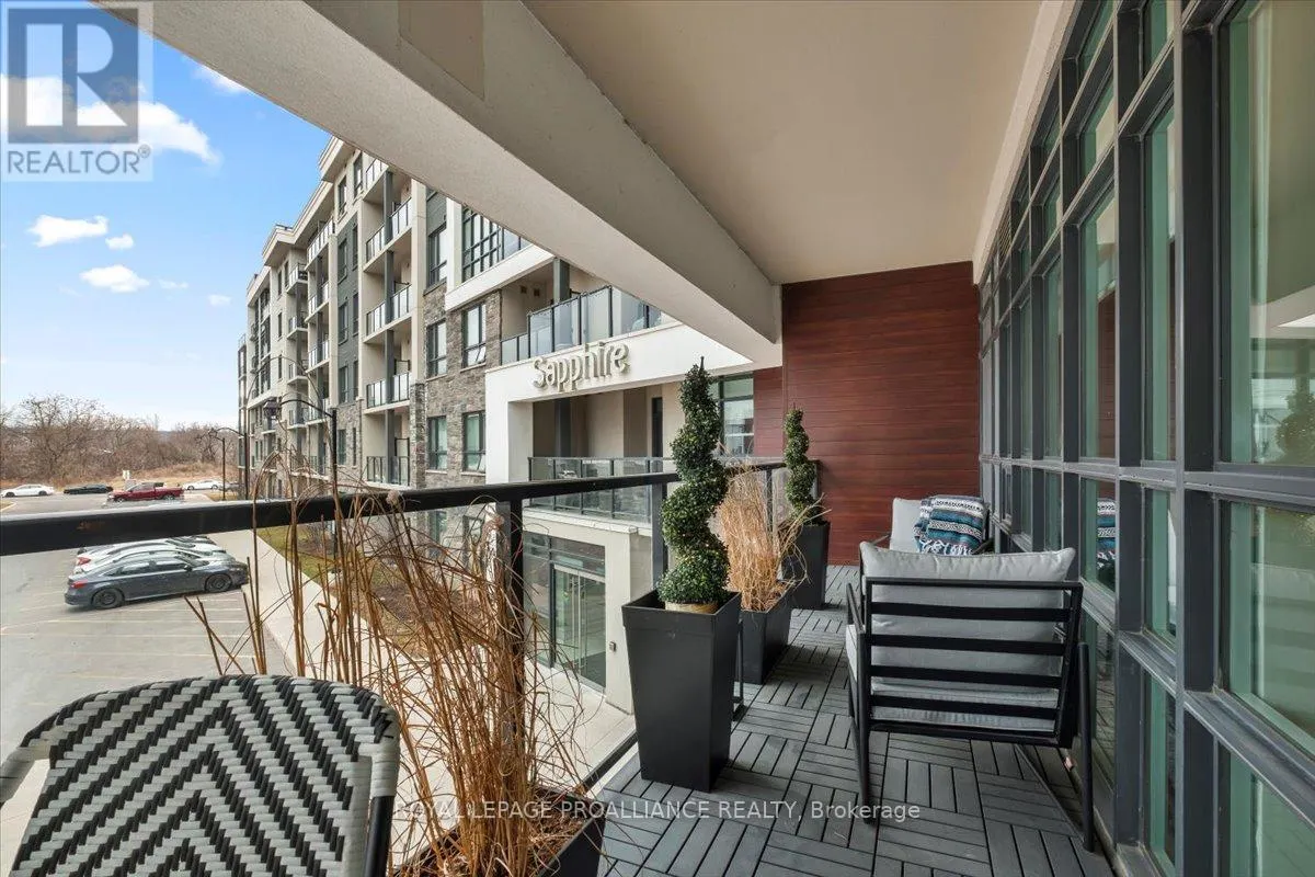 239 - 125 SHOREVIEW PLACE, #239