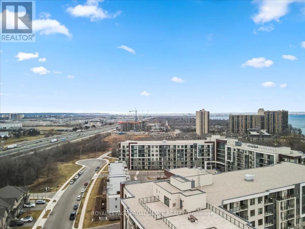 239 - 125 SHOREVIEW PLACE, #239