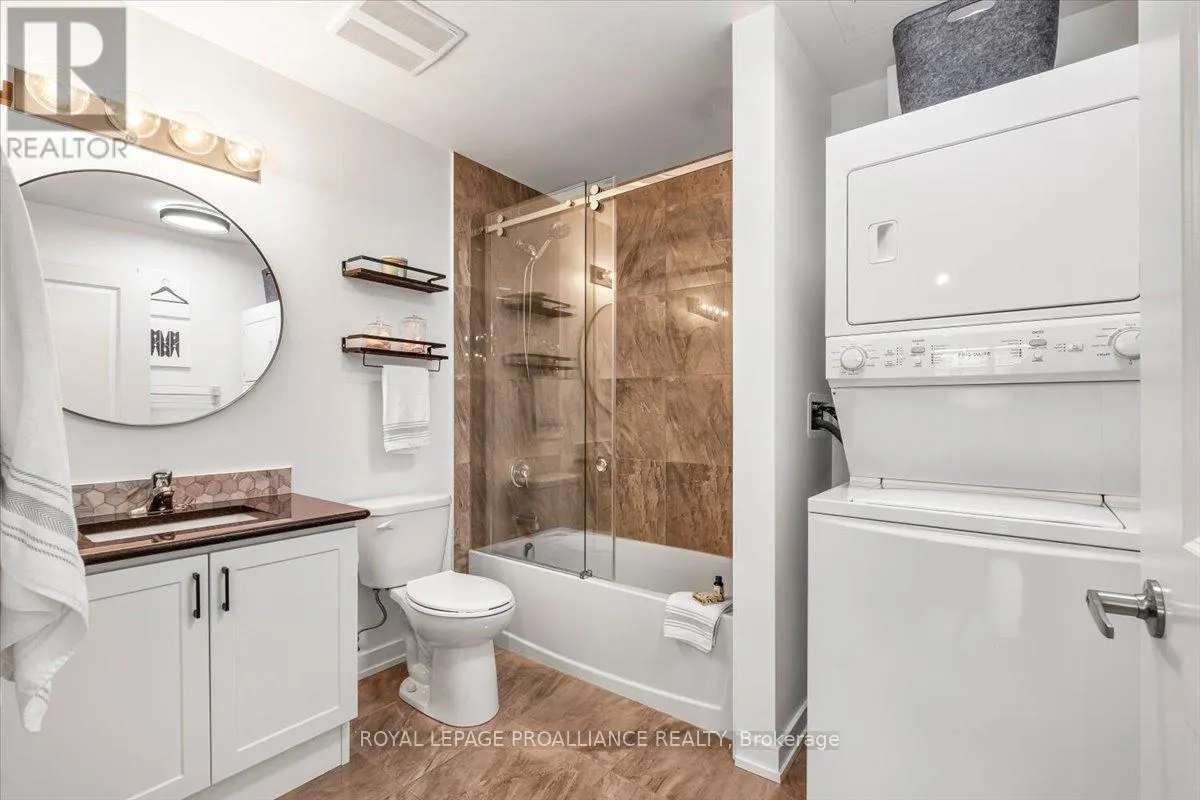 239 - 125 SHOREVIEW PLACE, #239