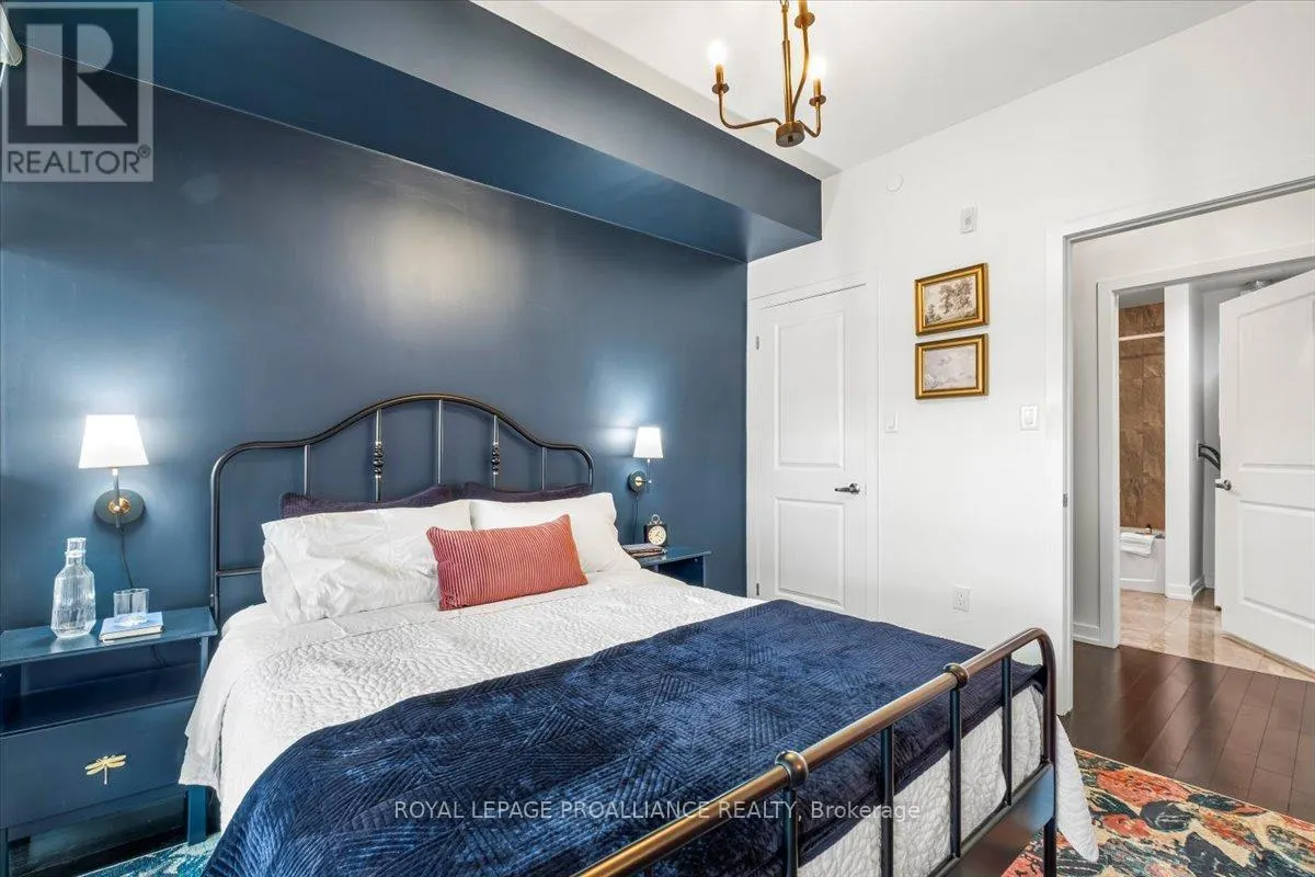 239 - 125 SHOREVIEW PLACE, #239