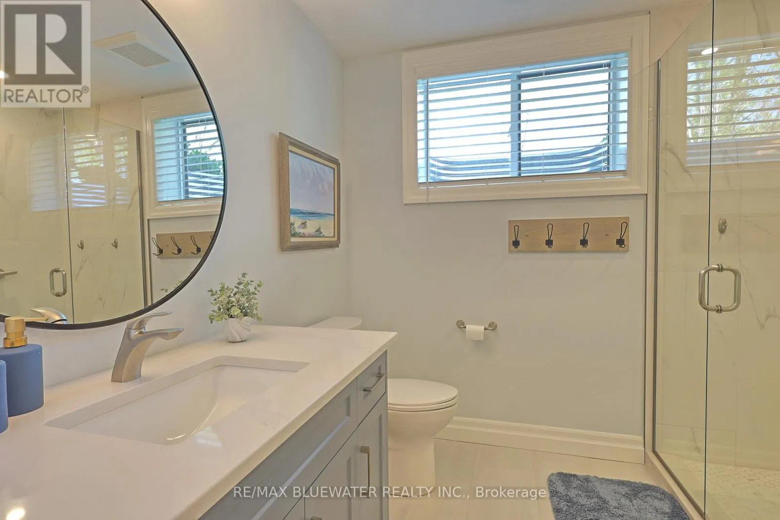 8437 GOOSEMARSH LINE