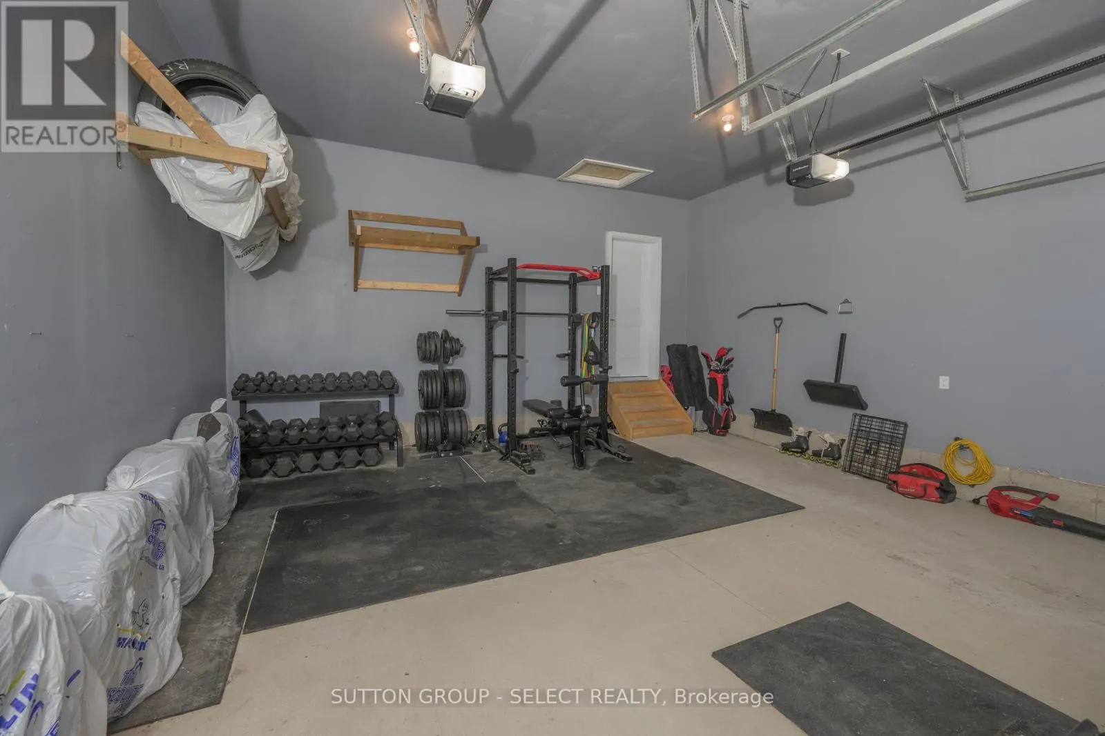 77 - 383 DAVENTRY WAY, #77