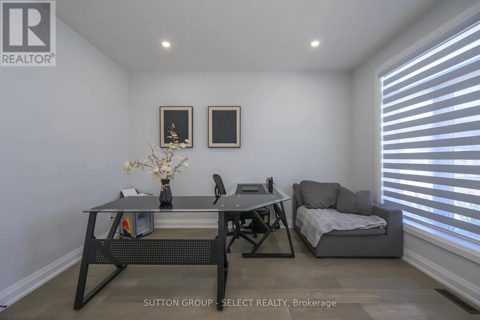 77 - 383 DAVENTRY WAY, #77
