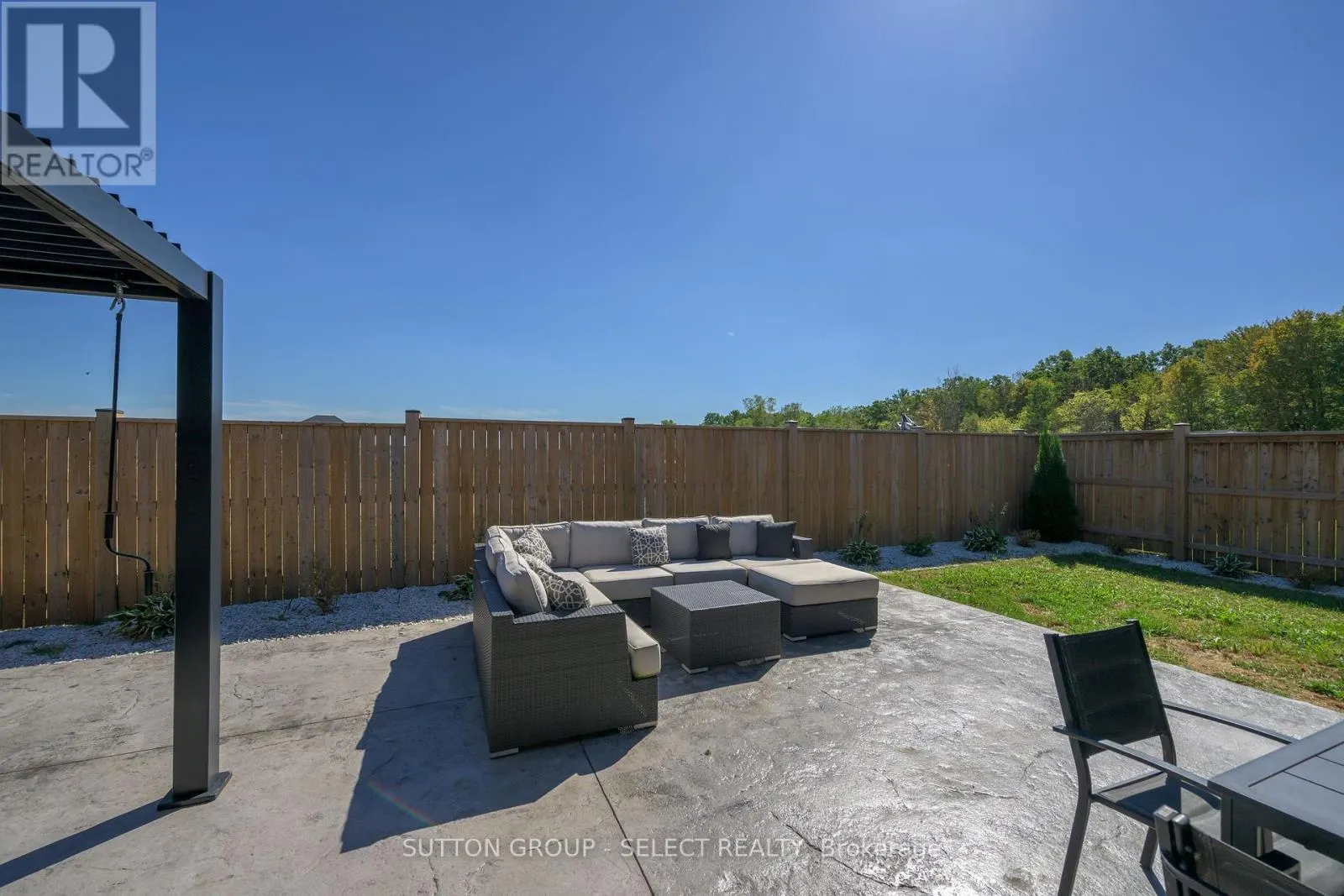 77 - 383 DAVENTRY WAY, #77