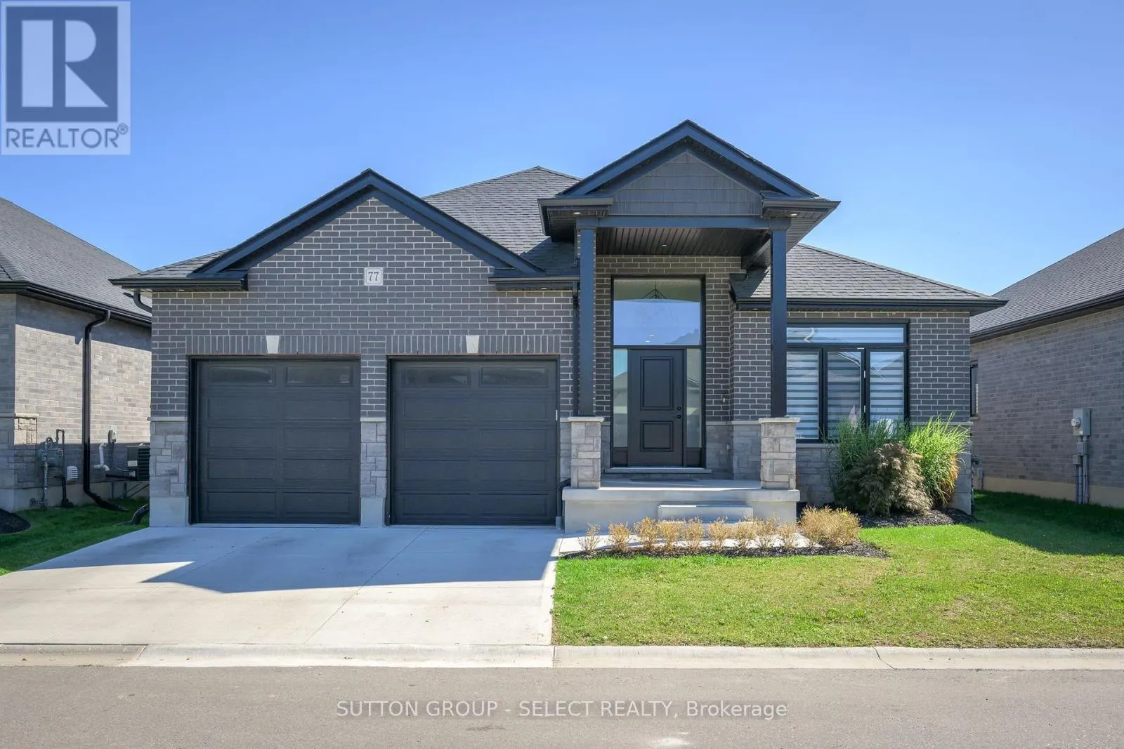 77 - 383 DAVENTRY WAY, #77