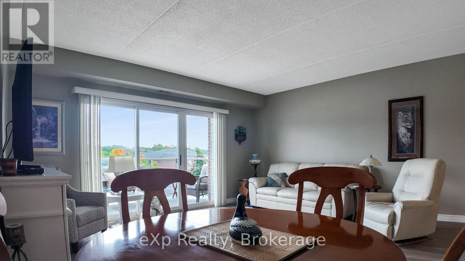 405 - 203 MCNAB STREET, #405