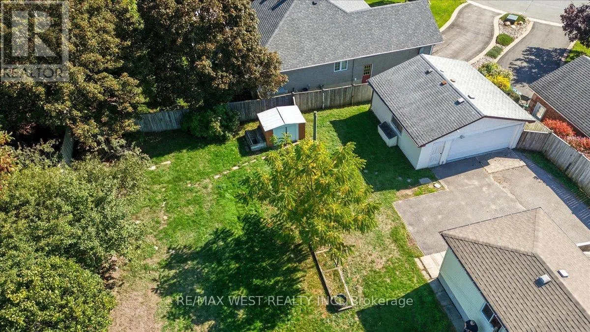 816 BREALEY DRIVE
