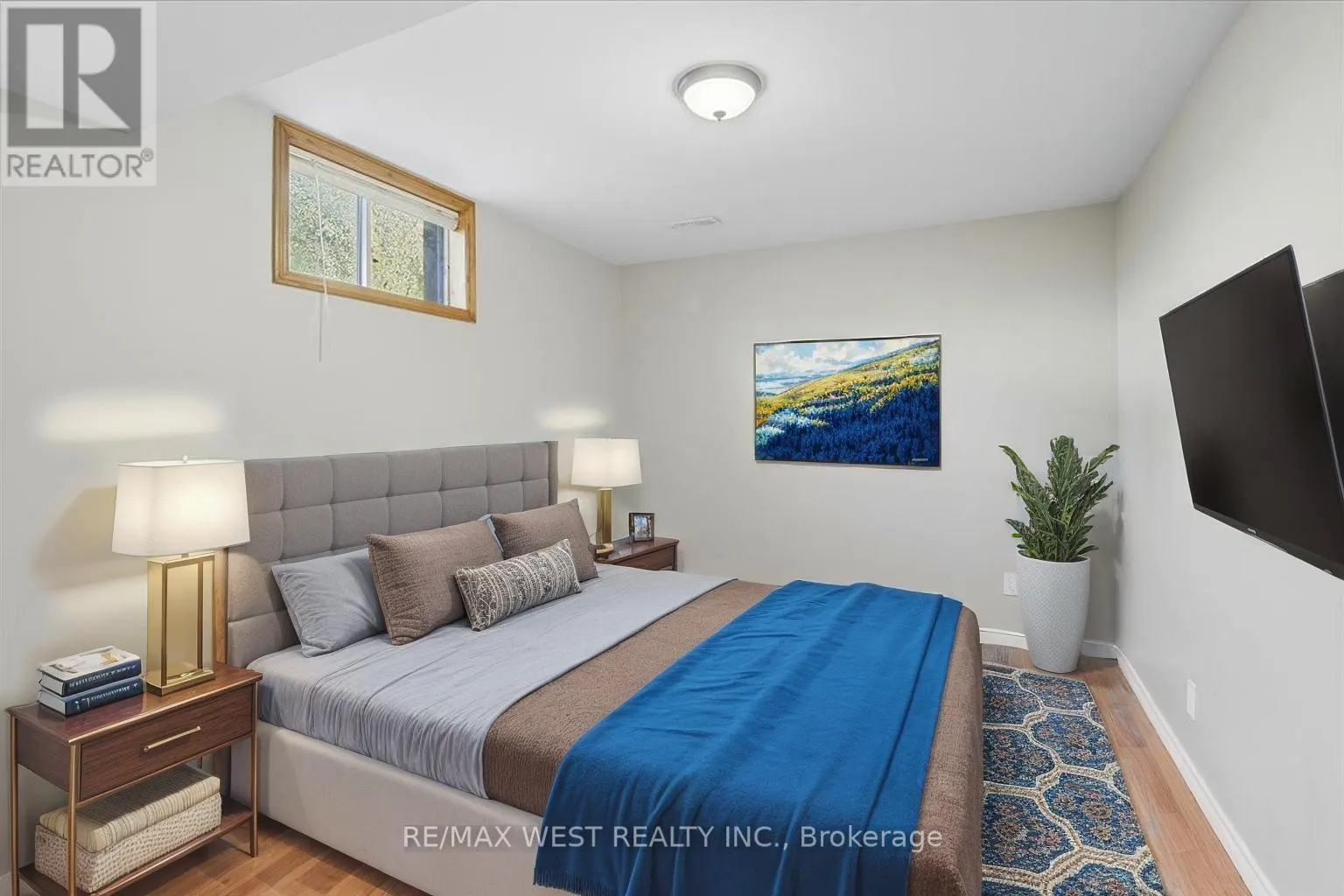 816 BREALEY DRIVE
