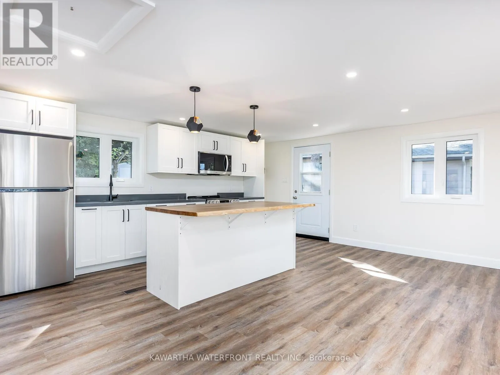 228 LAKE DALRYMPLE ROAD