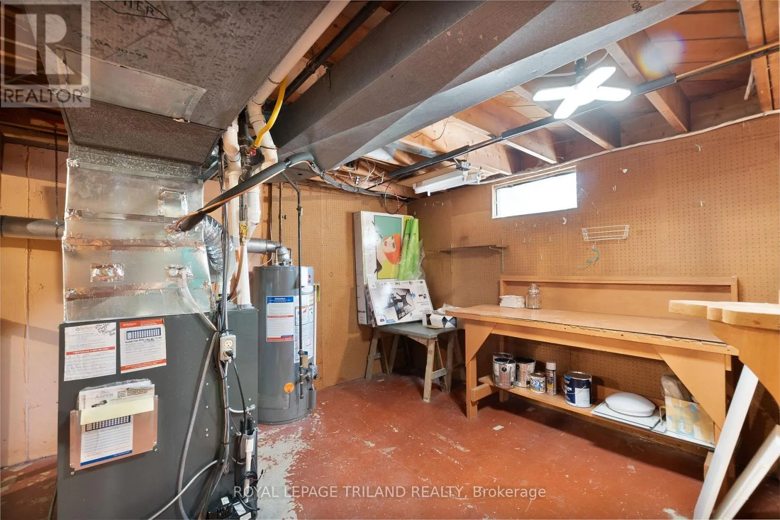 1631 KATHRYN DRIVE