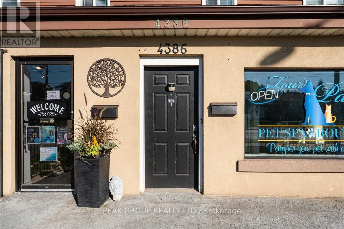 4386 DRUMMOND ROAD