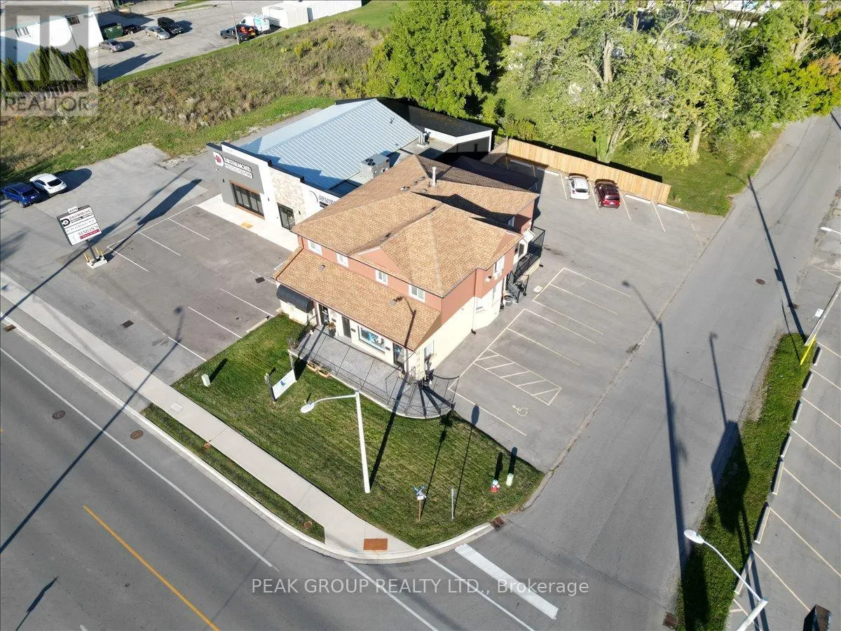 4386 DRUMMOND ROAD