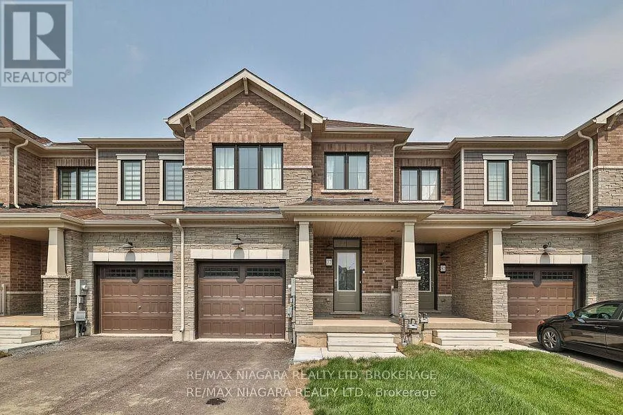 77 KEELSON ST