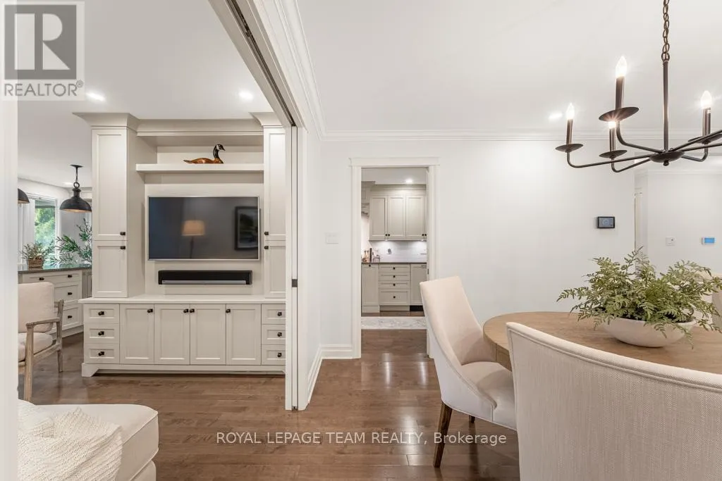 30 BELVEDERE CRESCENT
