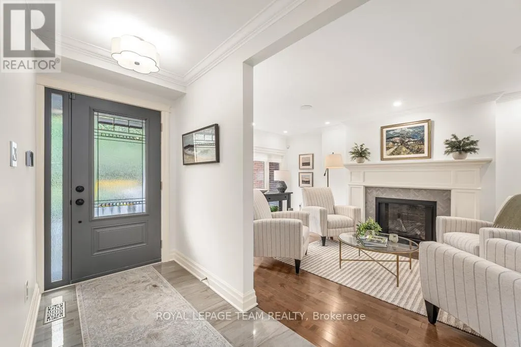 30 BELVEDERE CRESCENT