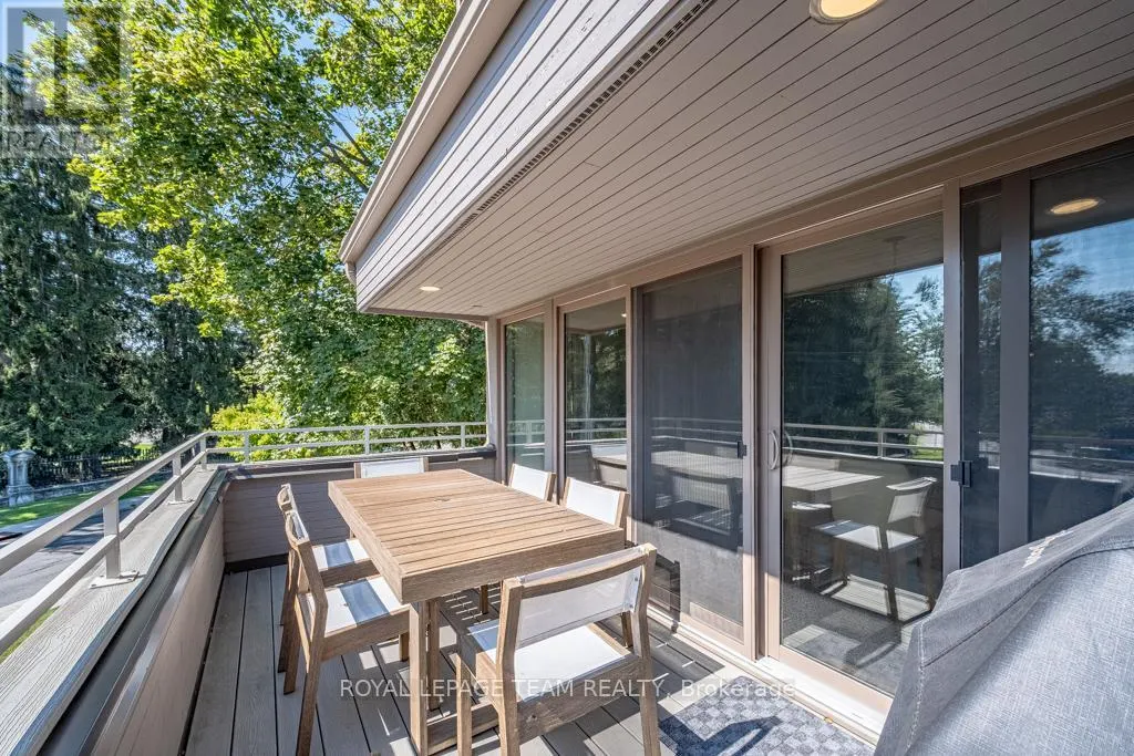 30 BELVEDERE CRESCENT