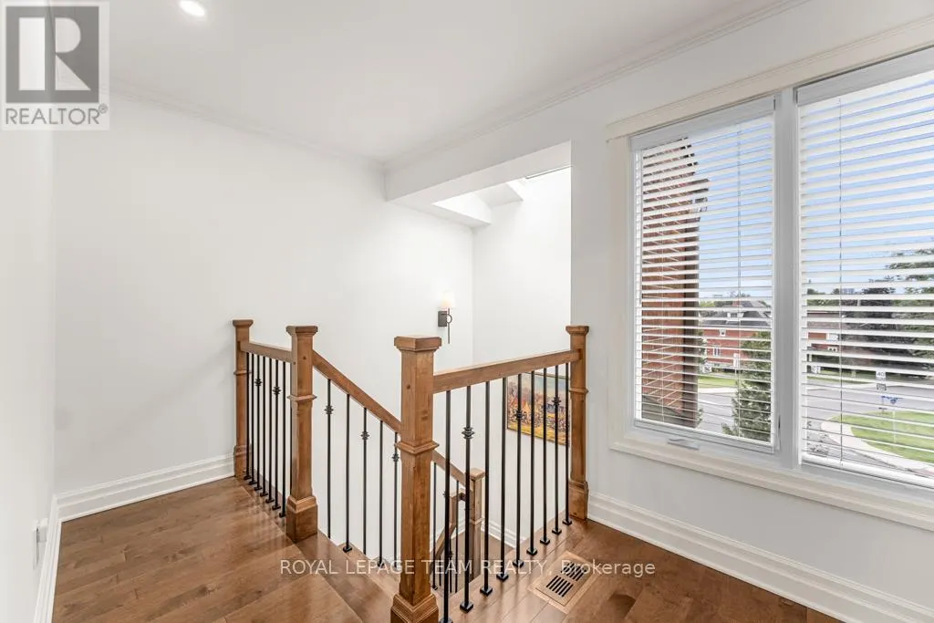 30 BELVEDERE CRESCENT