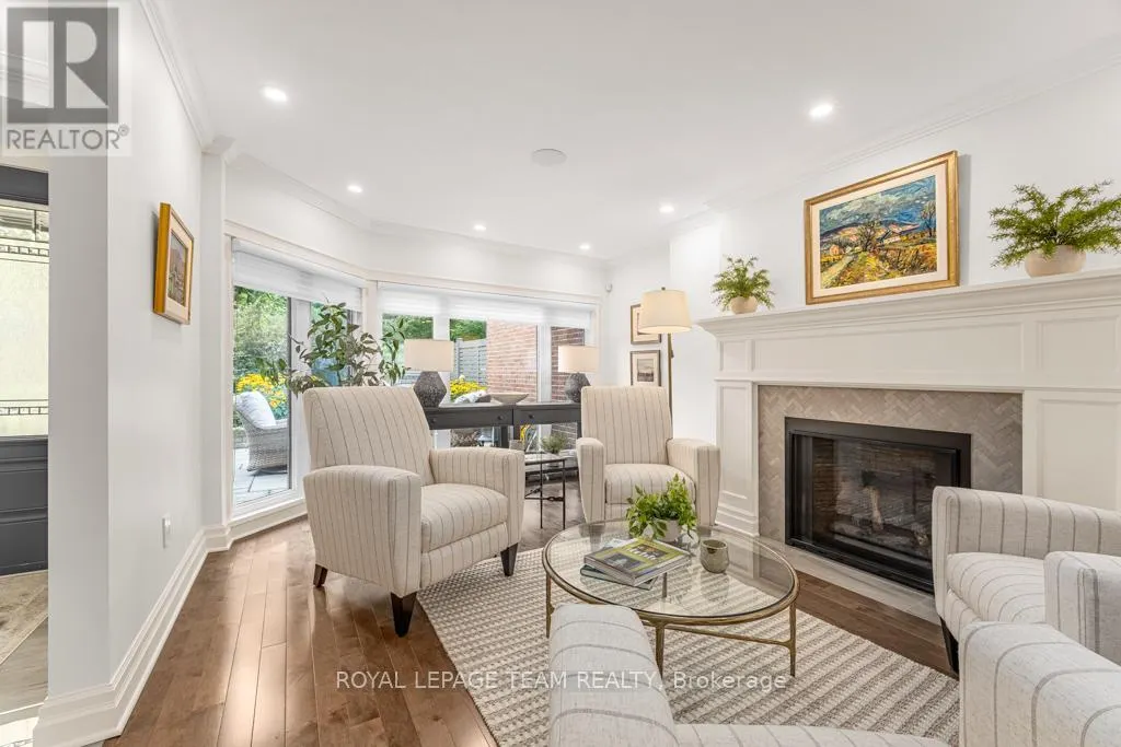30 BELVEDERE CRESCENT