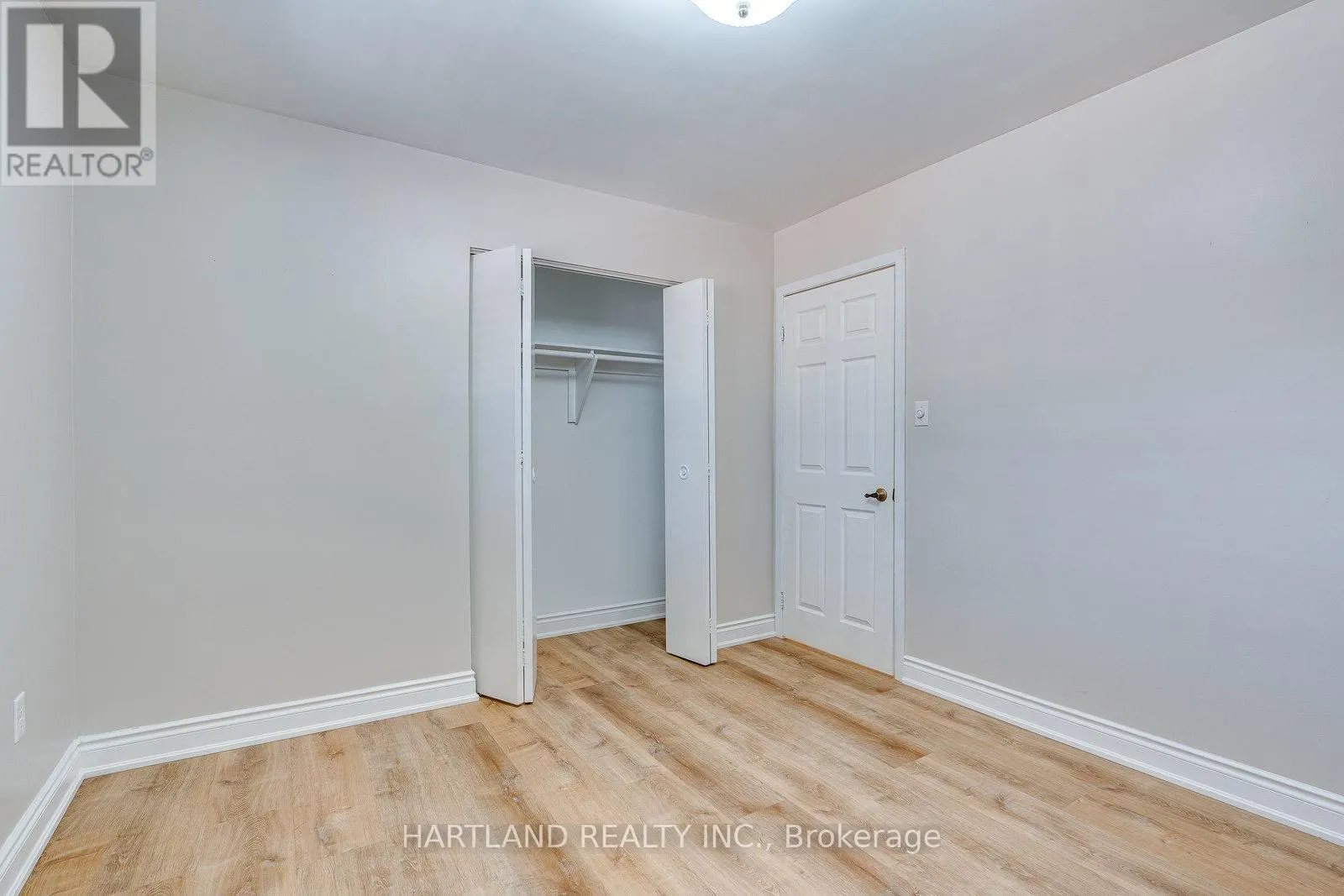 11 MAITLAND AVENUE