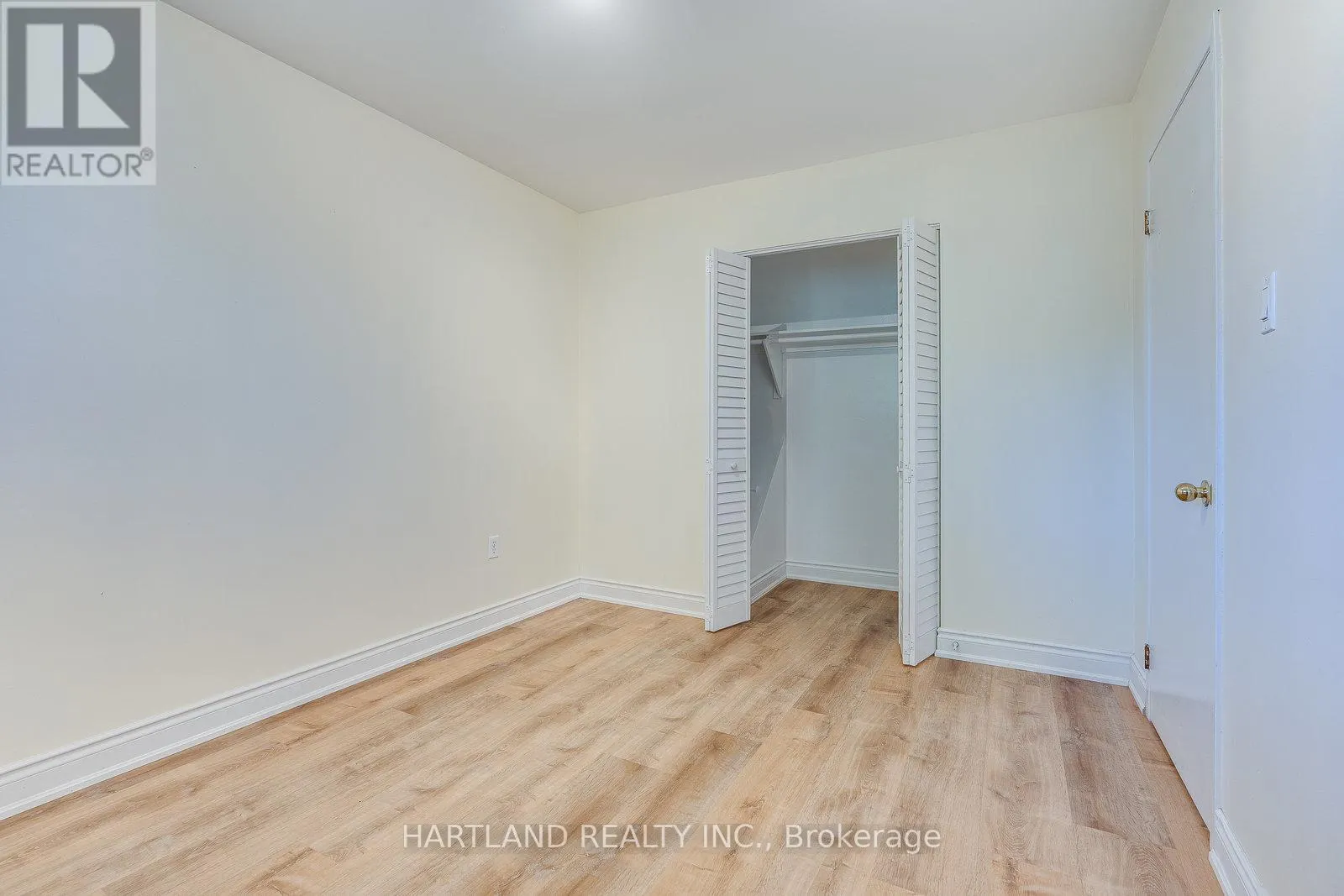 11 MAITLAND AVENUE