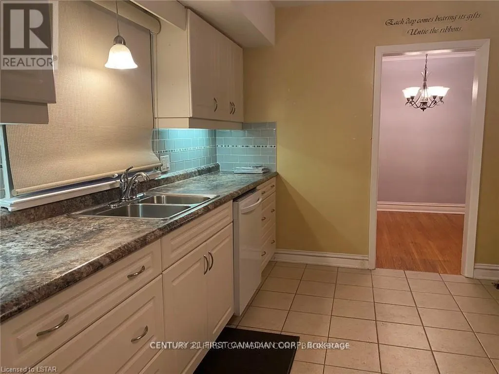 74 DALEVIEW CRESCENT