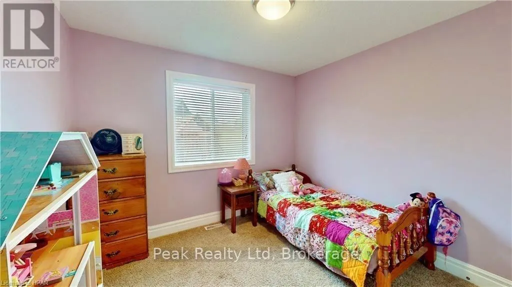 286 SUNSET DRIVE