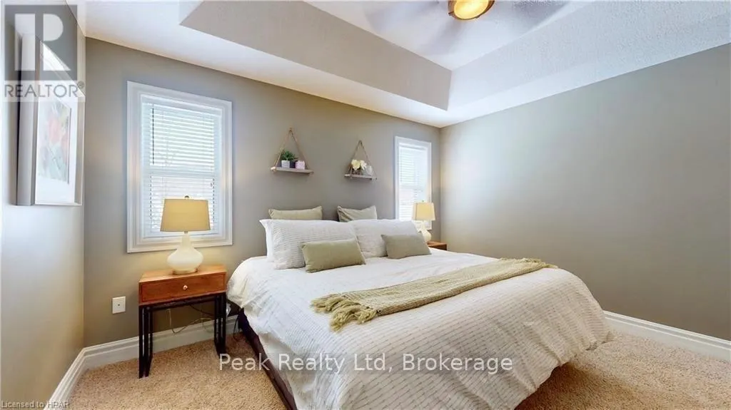 286 SUNSET DRIVE