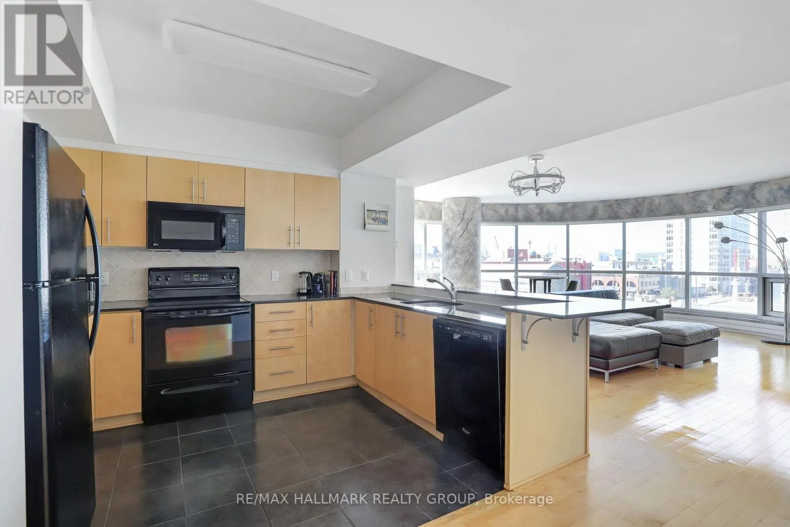 504 - 200 RIDEAU STREET