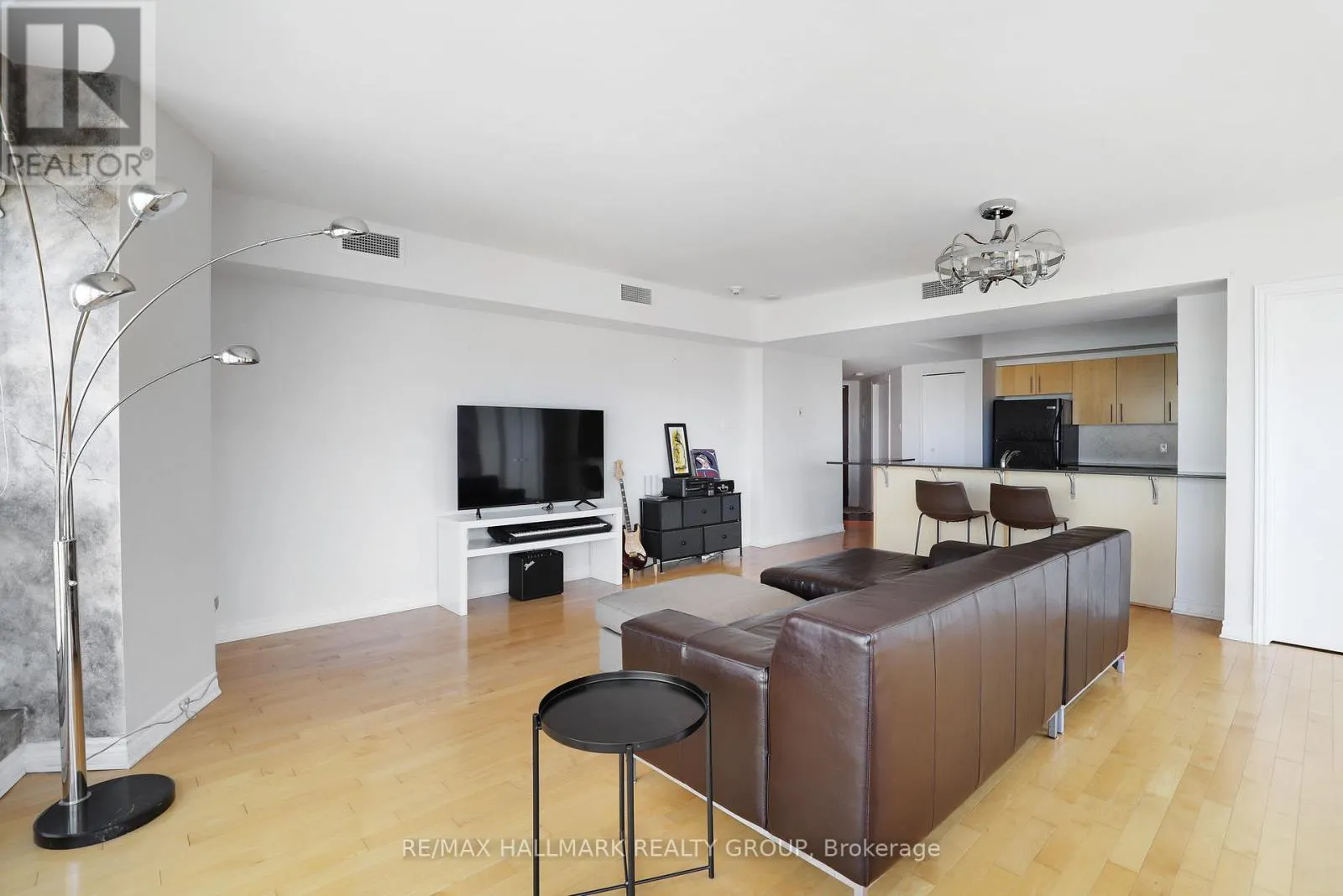 504 - 200 RIDEAU STREET