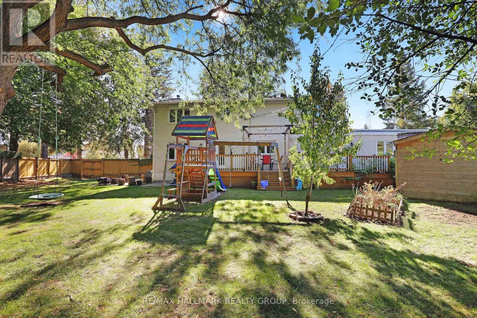 3062 UPPER OTTERSON PLACE