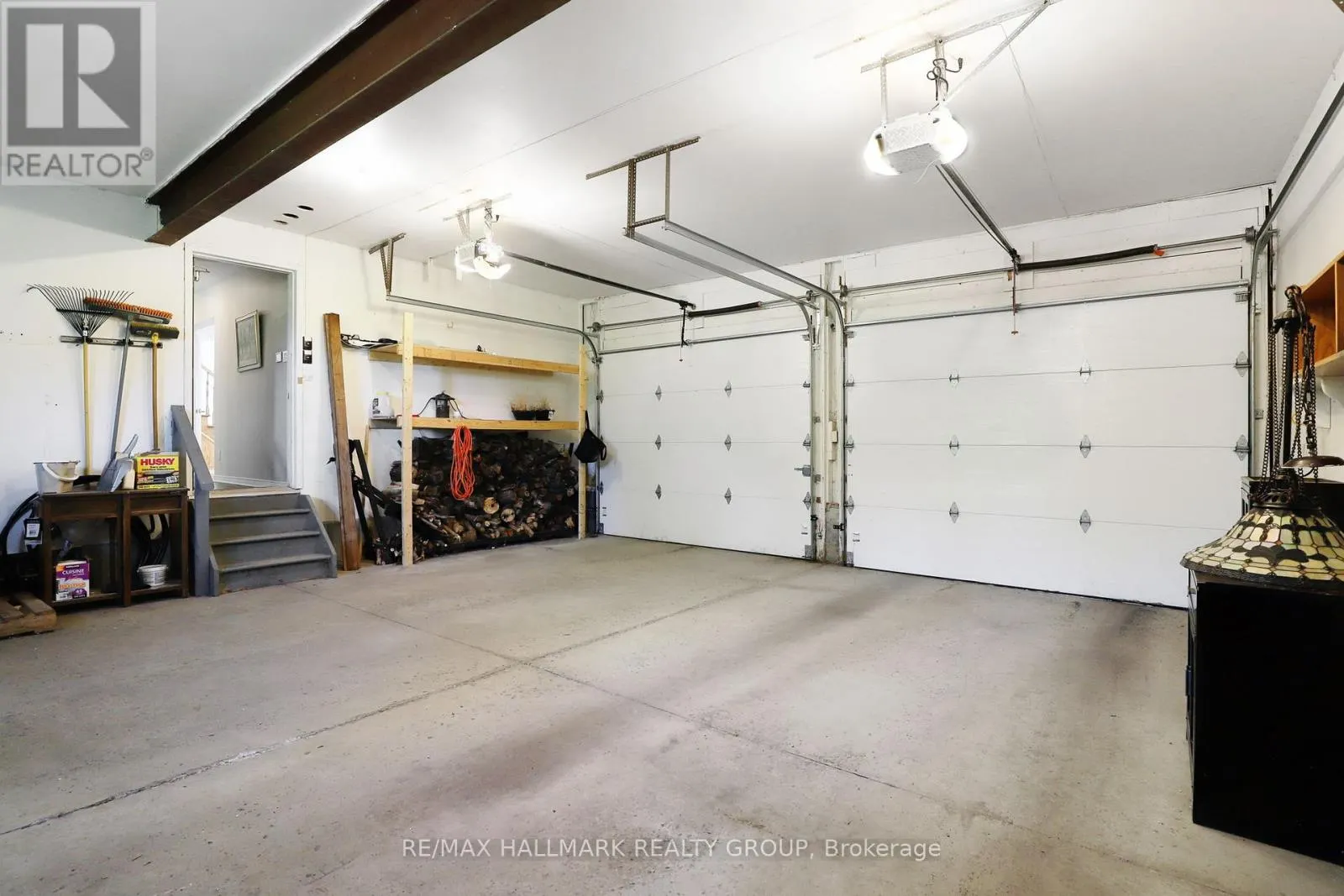 3062 UPPER OTTERSON PLACE