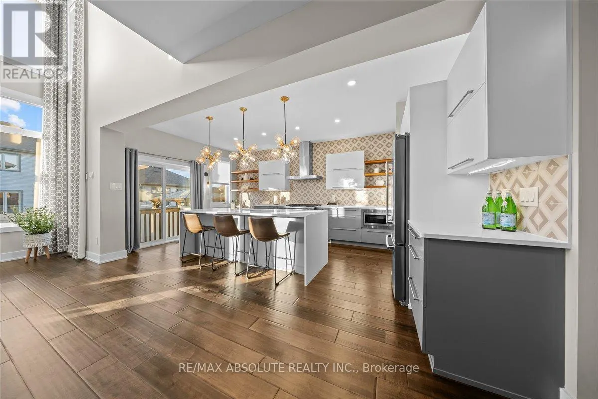 332 HALIBURTON HEIGHTS