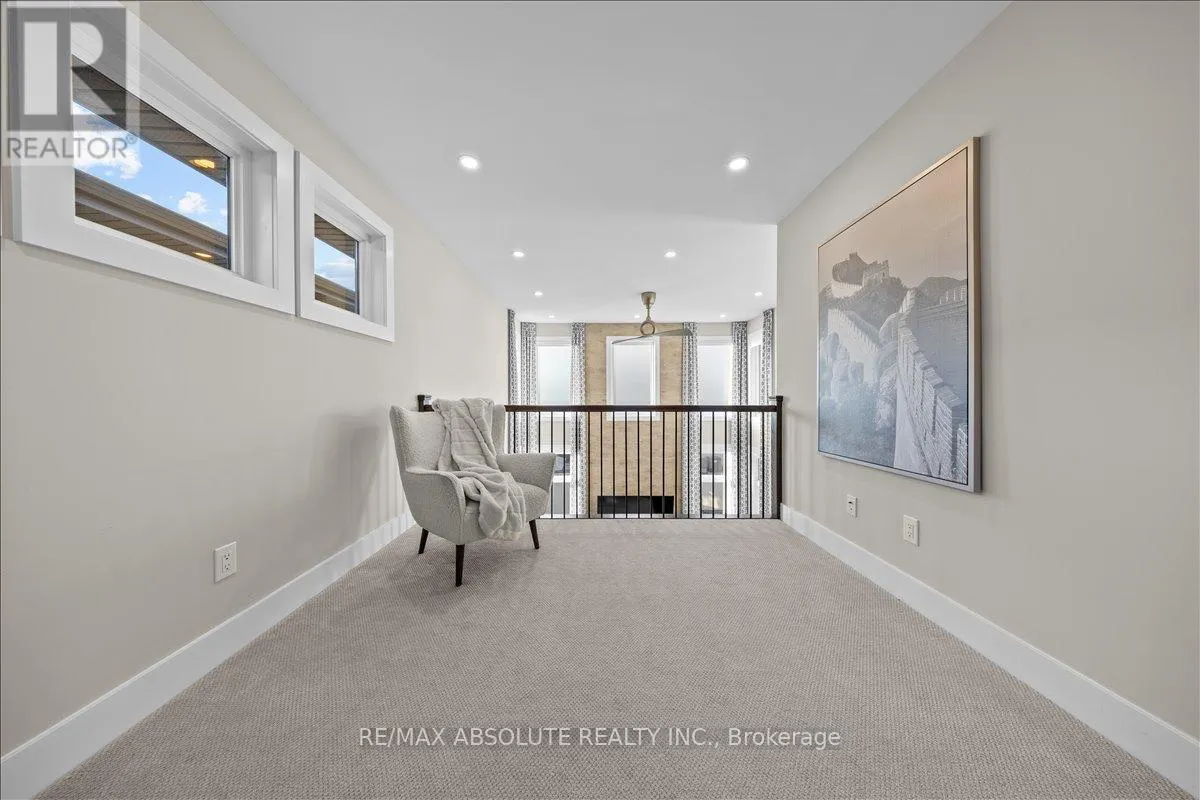 332 HALIBURTON HEIGHTS