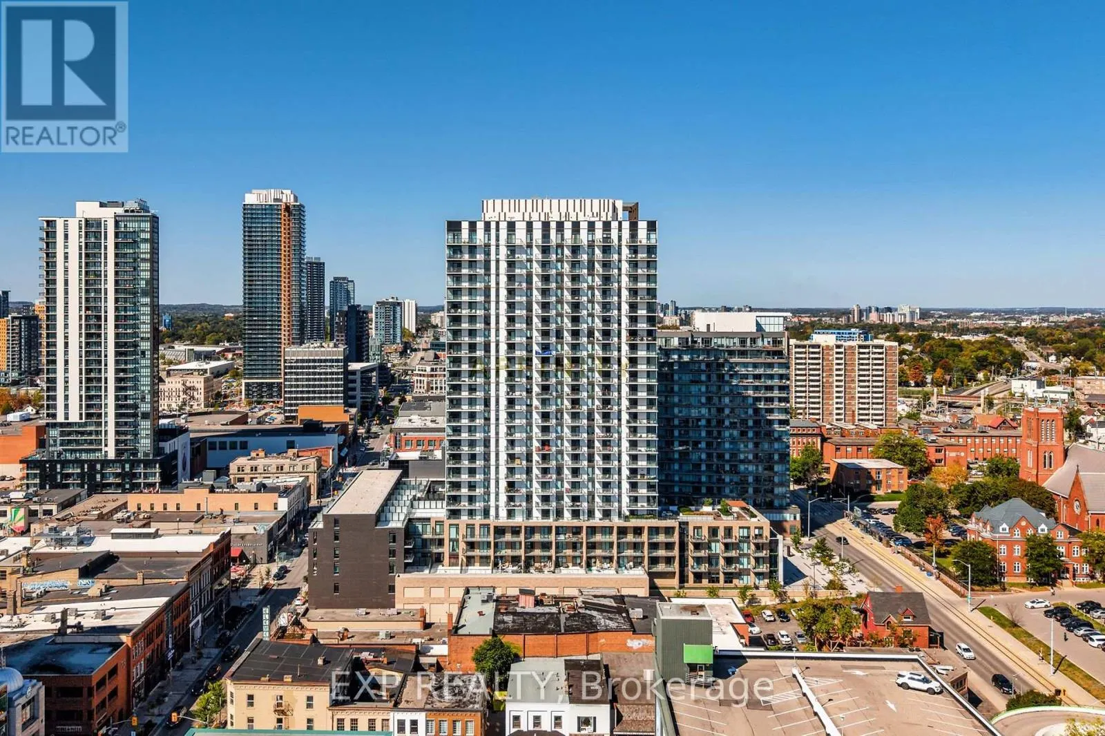 1401 - 55 DUKE STREET W
