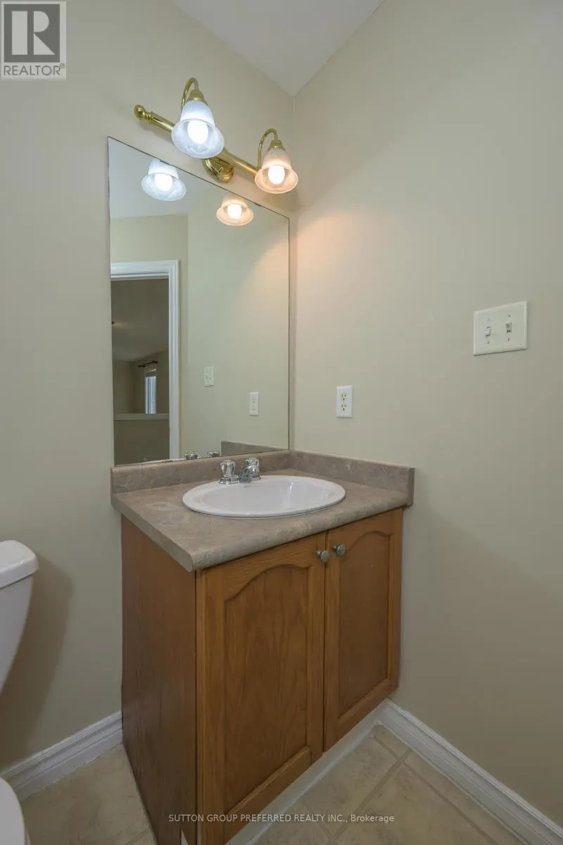 1605 MICKLEBOROUGH COURT