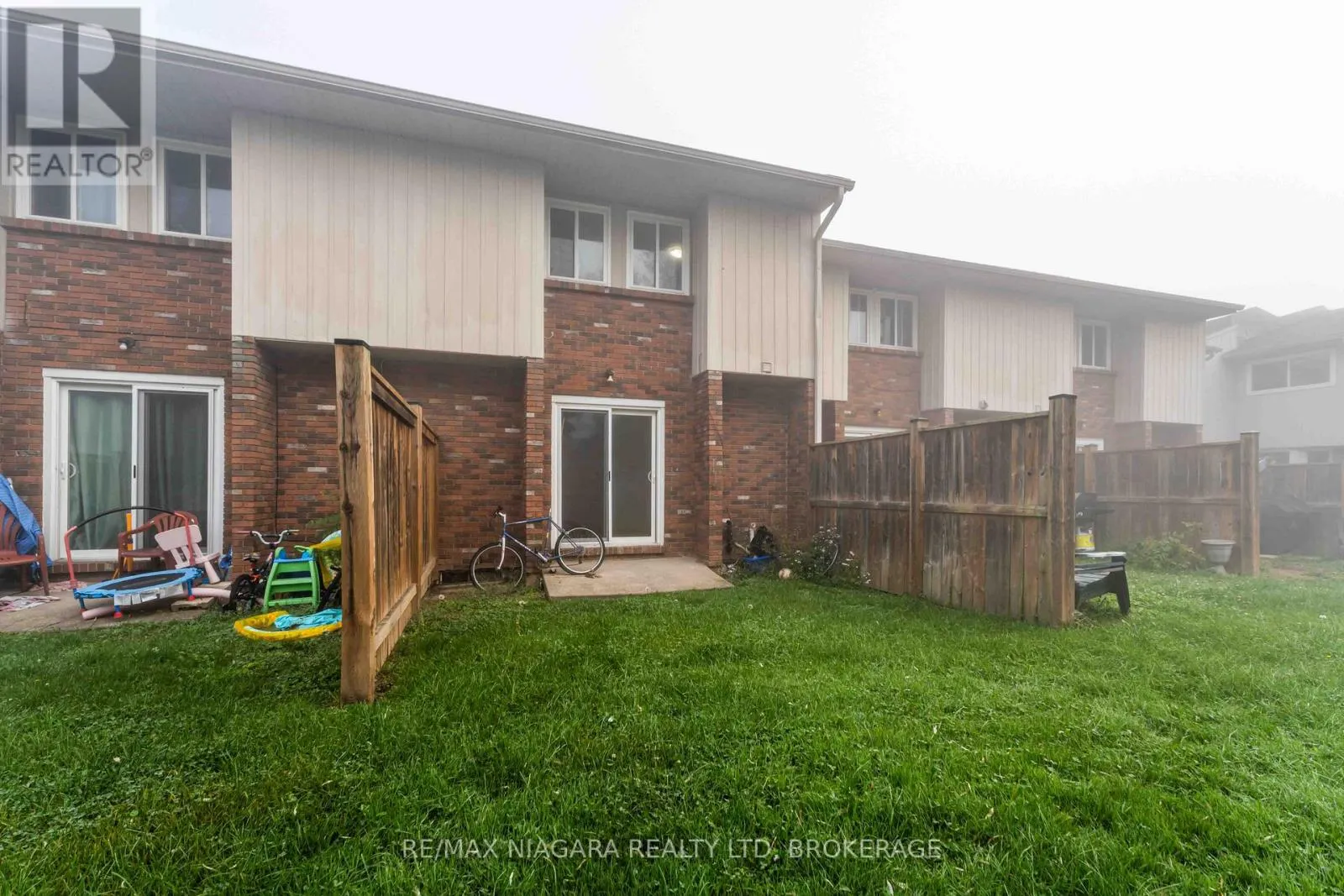 112 - 100 BROWNLEIGH AVENUE, #112