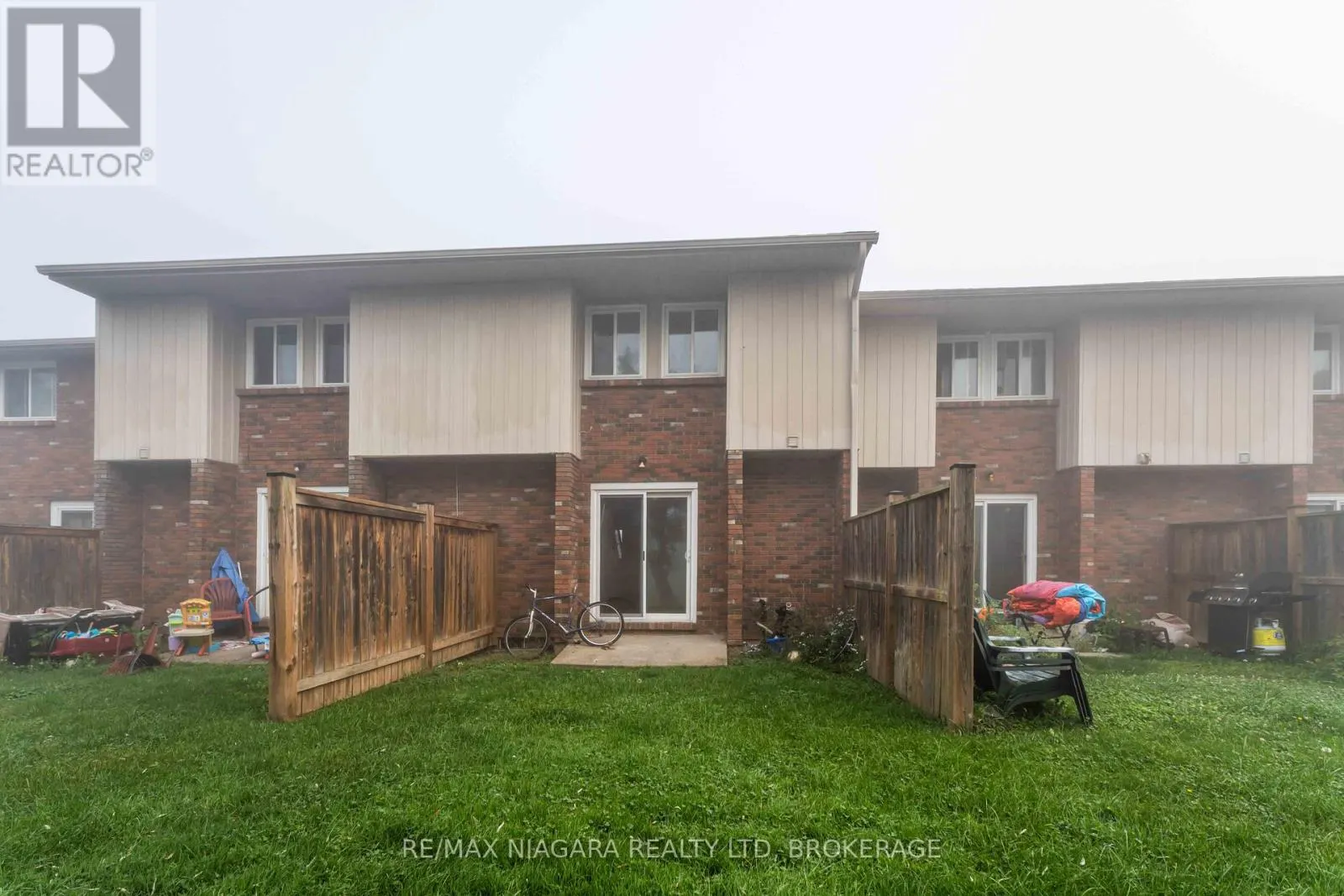 112 - 100 BROWNLEIGH AVENUE, #112