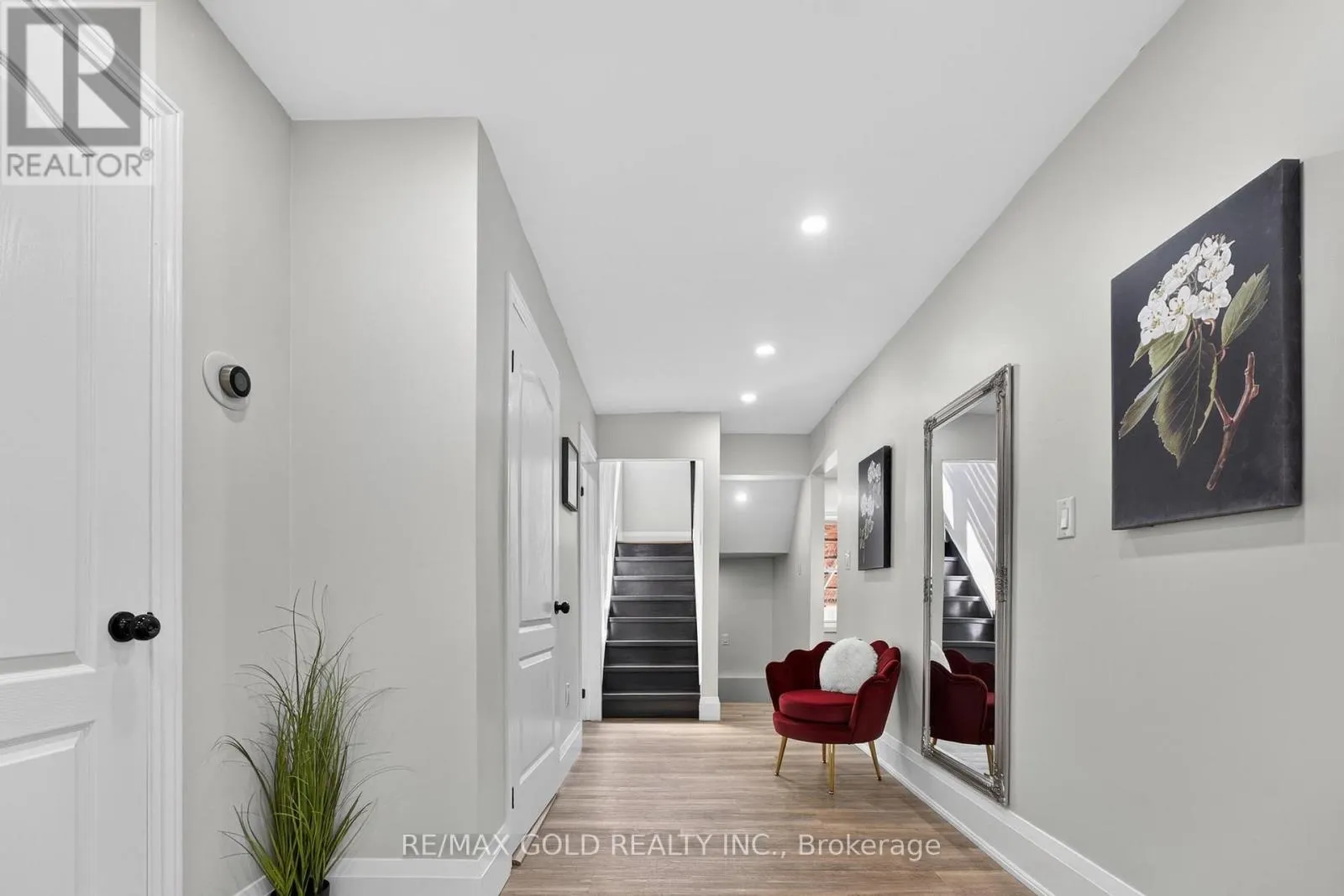 3 WARDROPE AVENUE