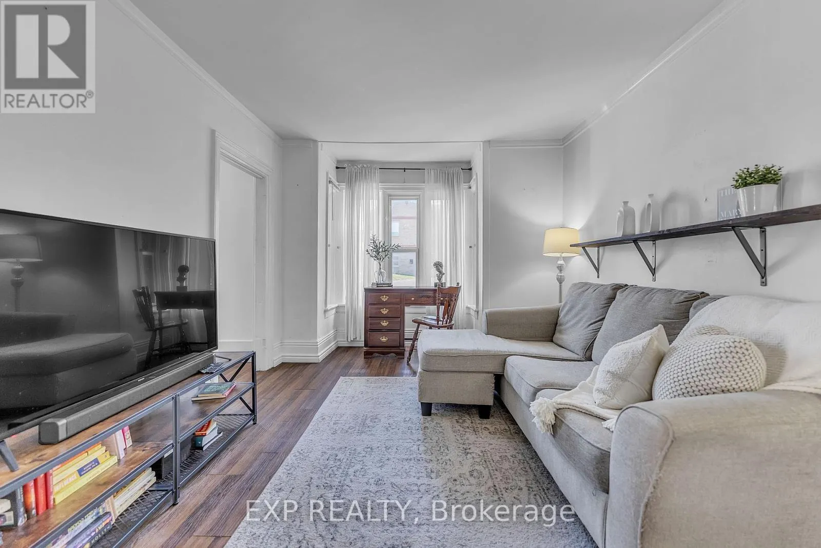 130 JOHN STREET S