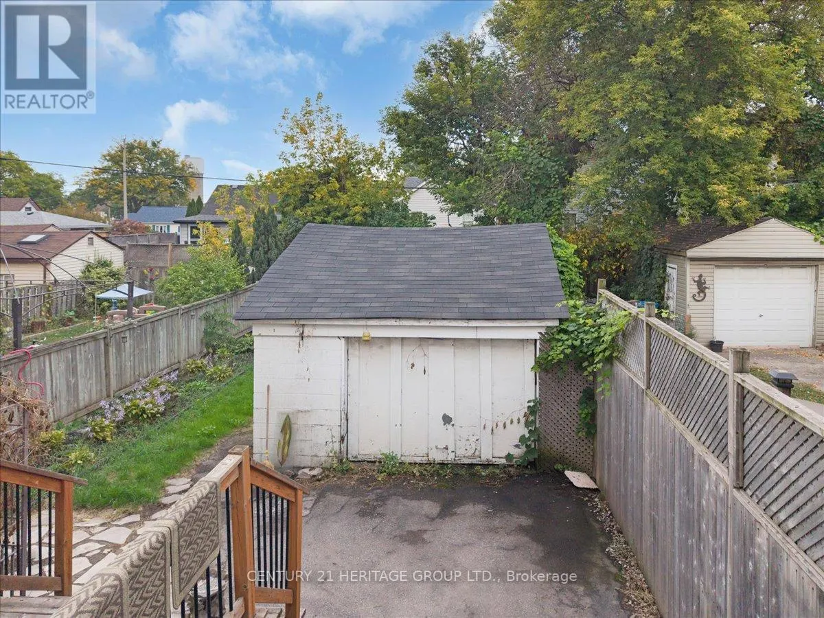 732 TATE AVENUE