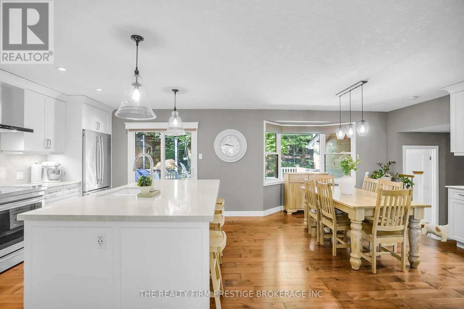 15 ROCKFORD CRESCENT