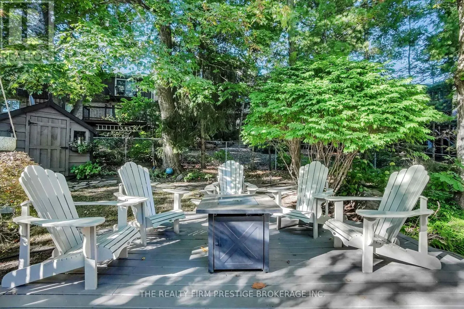 15 ROCKFORD CRESCENT
