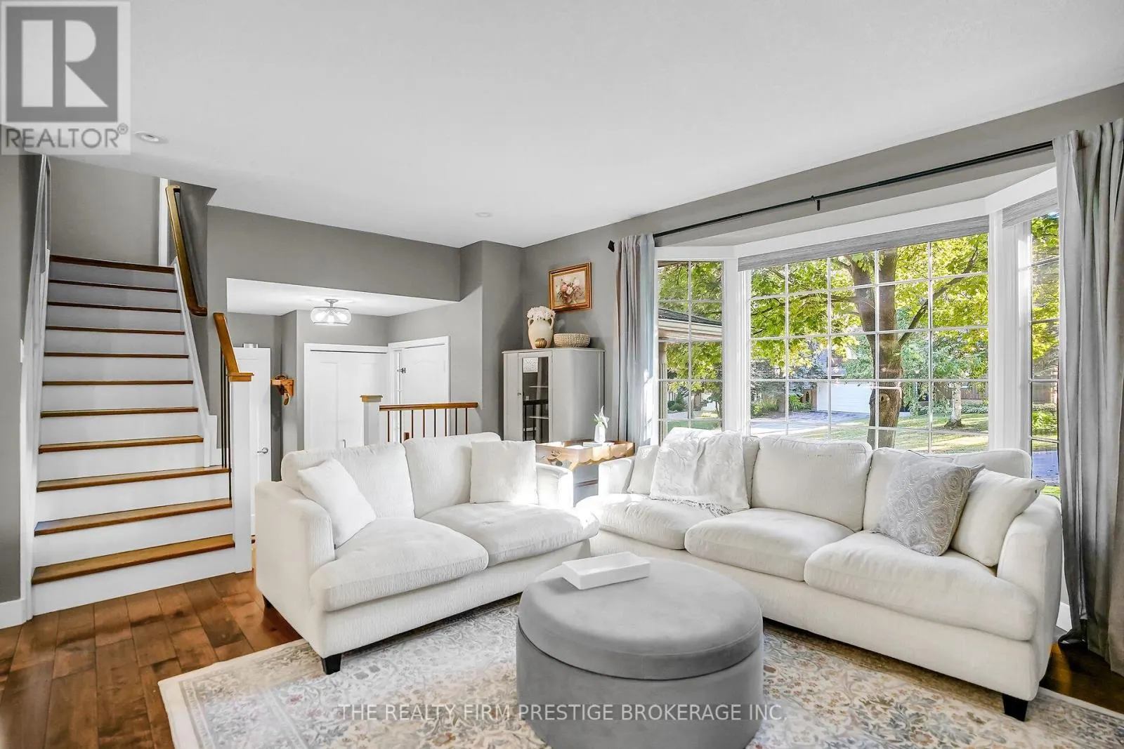 15 ROCKFORD CRESCENT