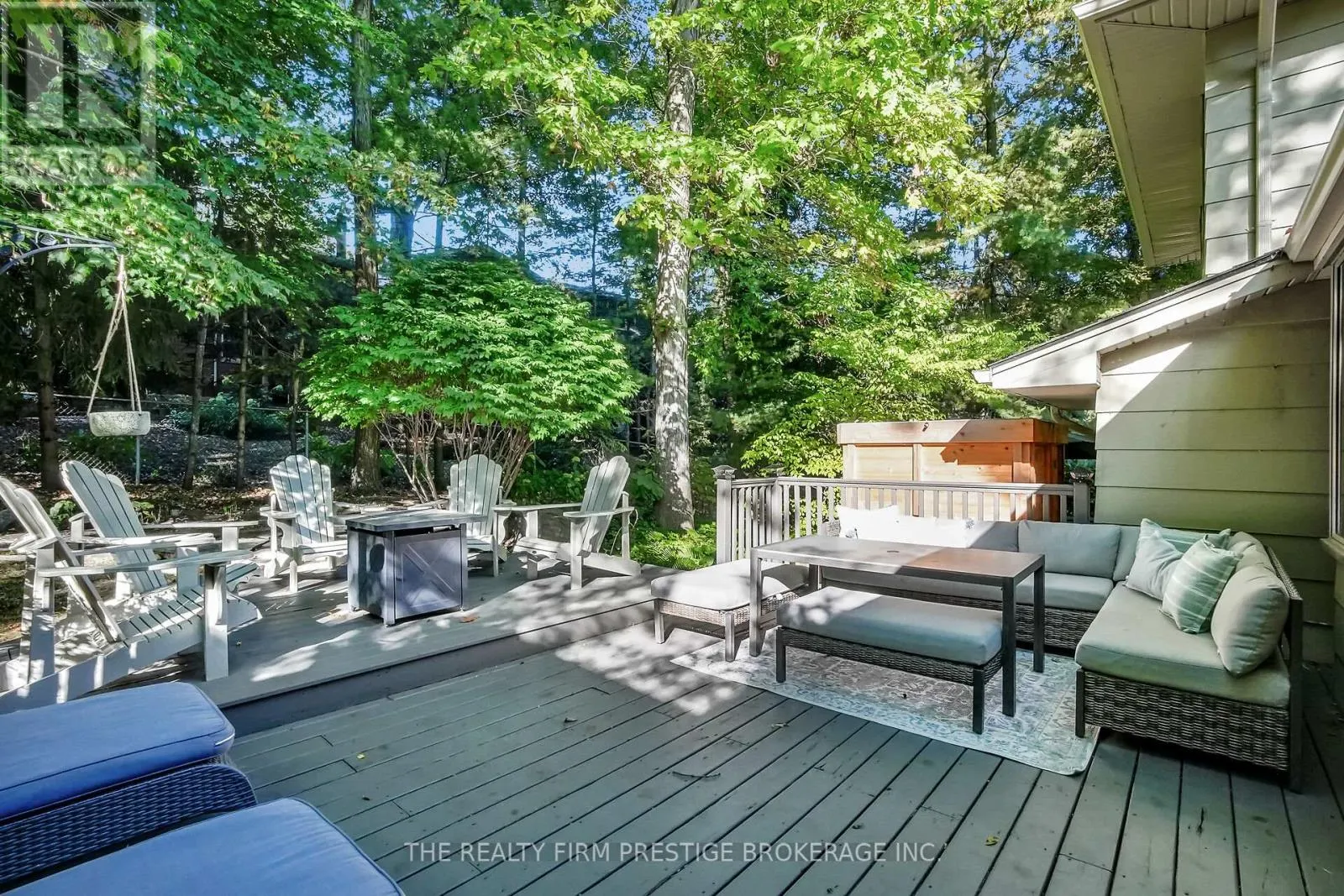 15 ROCKFORD CRESCENT