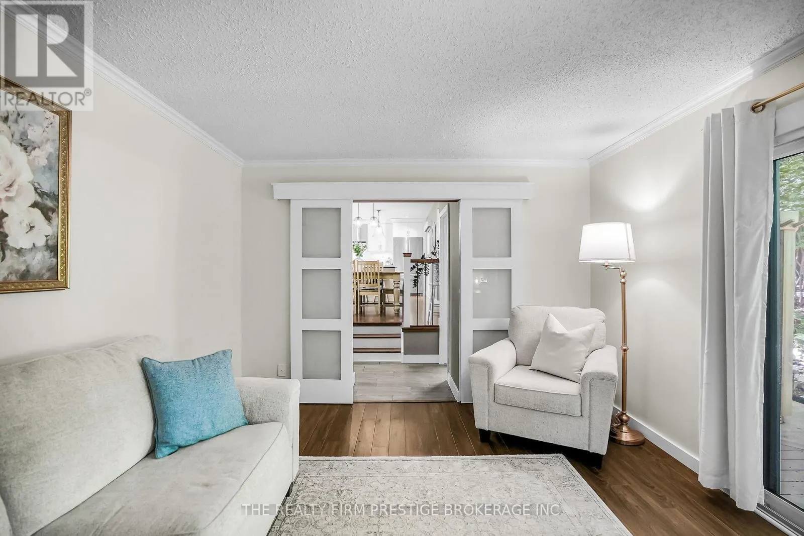 15 ROCKFORD CRESCENT