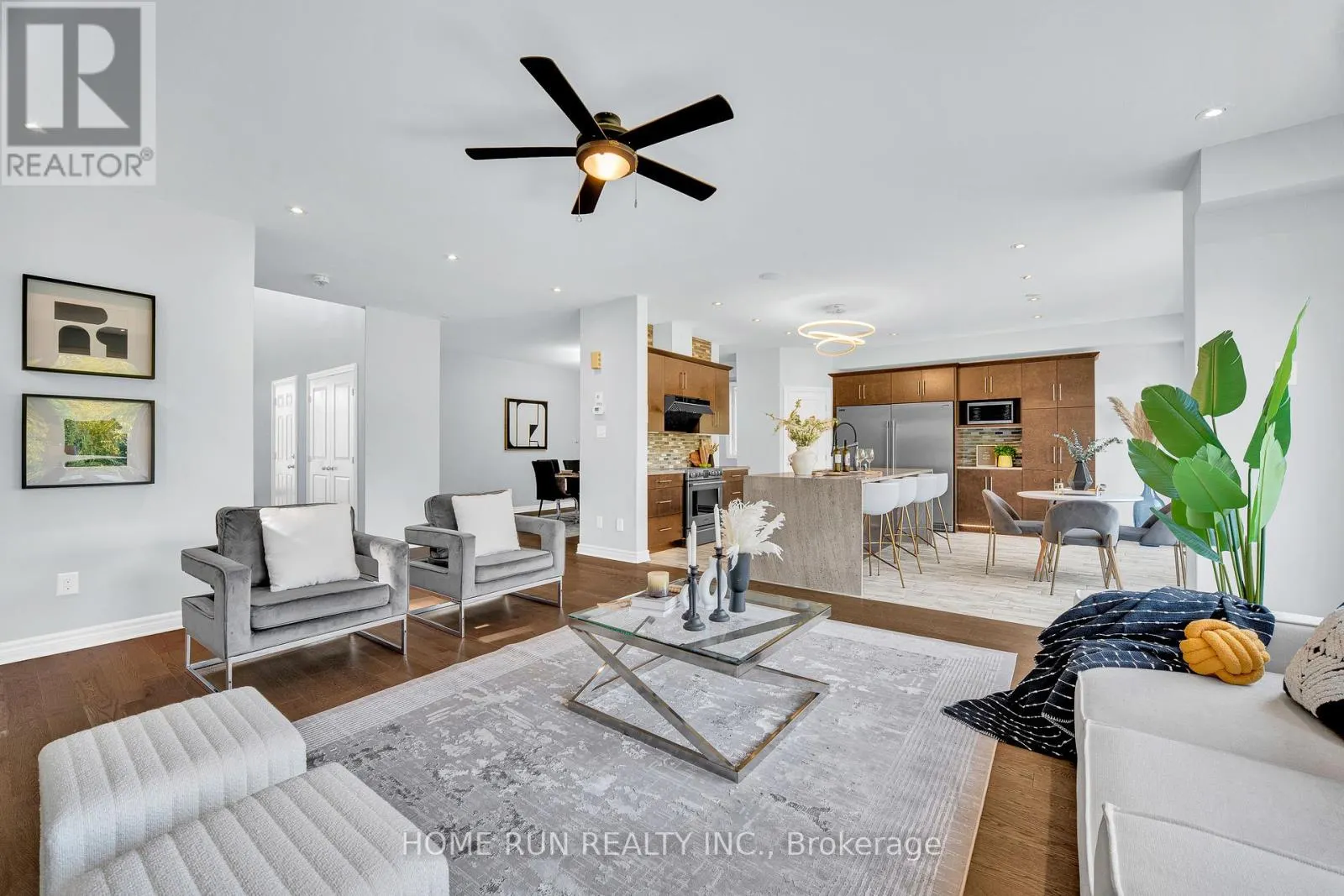 170 ESCARPMENT CRESCENT