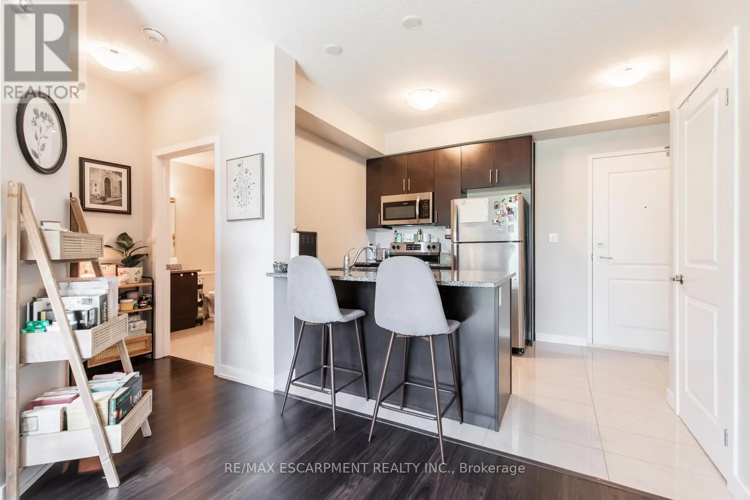 116 - 125 SHOREVIEW PLACE